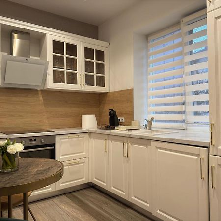 Apartament De Lux Central 萨图马雷 外观 照片